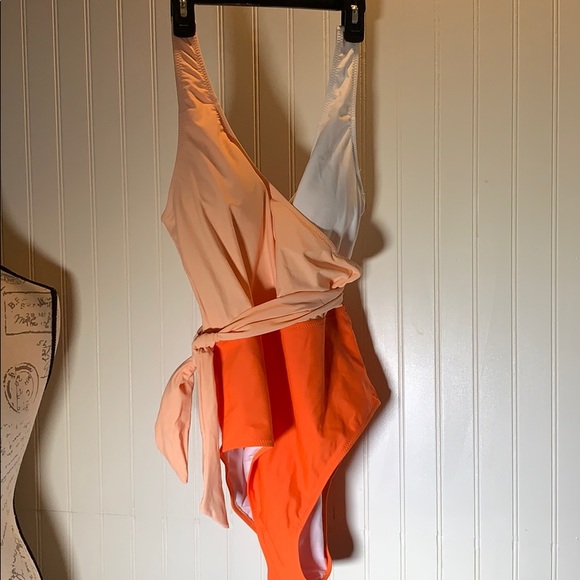 Cupshe Other - NWT CupShe orange white swimsuit